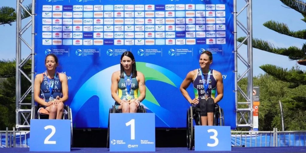 Jéssica Ferreira wins bronze in the Paralympic triathlon World Championship