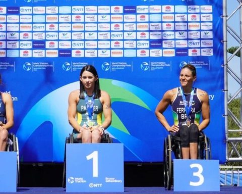 Jéssica Ferreira wins bronze in the Paralympic triathlon World Championship