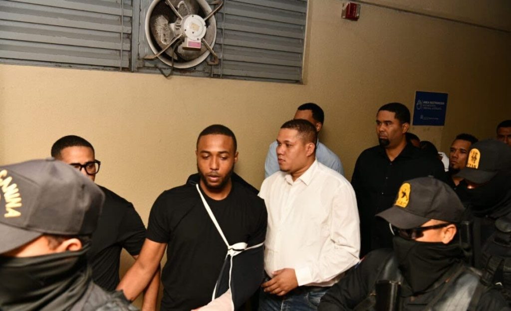 Jueza conoce coerción a 11 policías señalados en quíntuple homicidio en La Barranquita