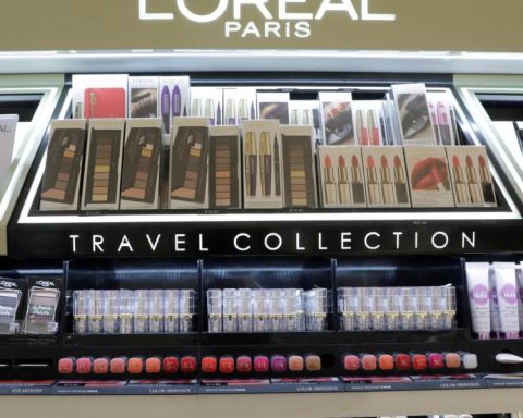 Kering agrees to sell its beauty business to L'Oréal for 4 billion euros