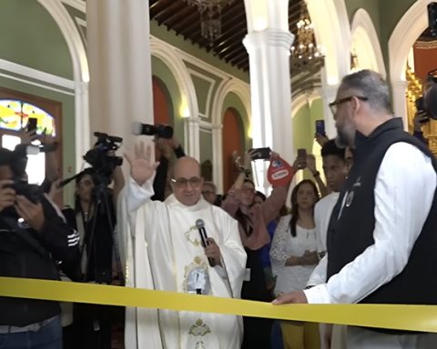 Iglesia Candelaria se hace museo con exposición de José Gregorio Hernández