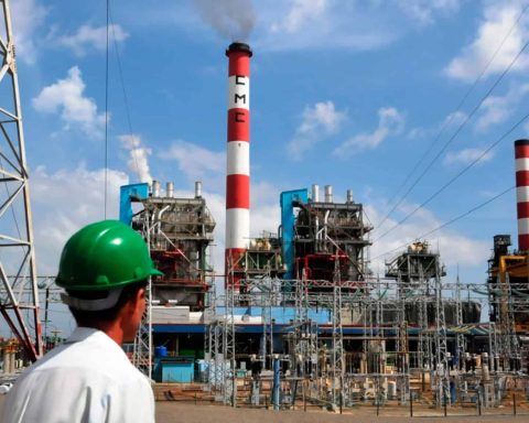 La Guiteras leaves the system due to a failure similar to the one that caused the collapse of the SEN in September