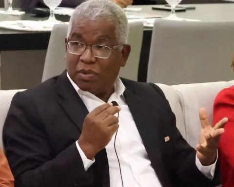 Labor inequality persists in the DR: the United Nations warns that women earn less and lead the informal sector