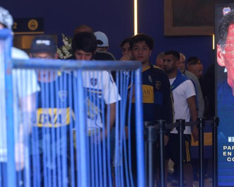 Last goodbye to Miguel Ángel Russo fans