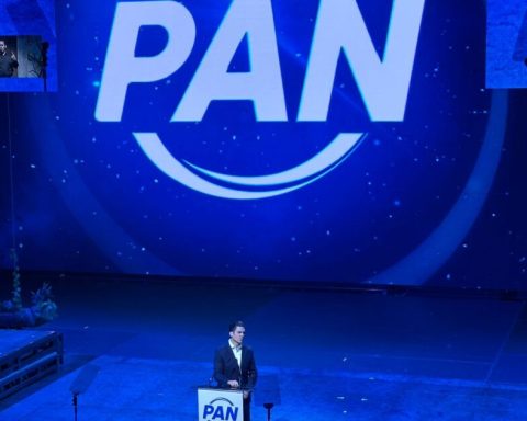 Leaders and militants of the PAN meet in CDMX for its partisan relaunch