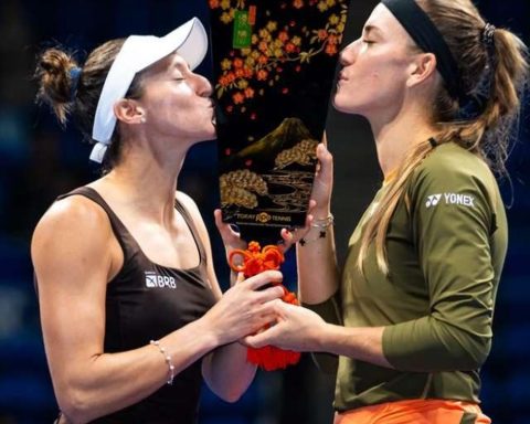 Luisa Stefani wins WTA 500 in Tokyo and takes 4th title of the season