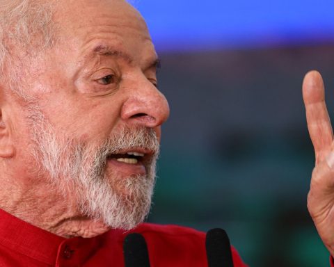 Lula appeals to Congress to approve MP that compensates losses with IOF