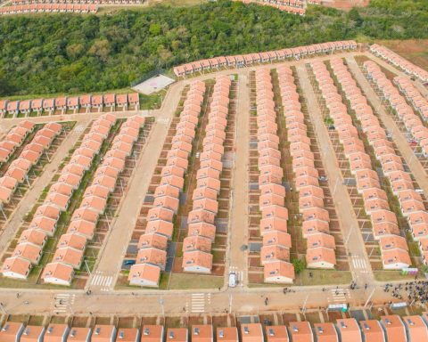 Lula delivers 2,837 housing of my house, my life this Monday