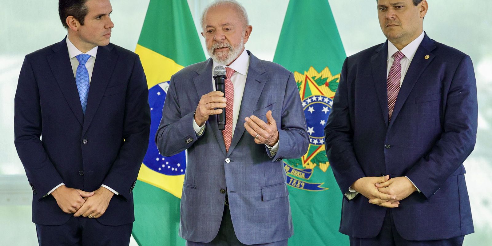 Lula discusses government guidelines in a meeting with Motta and Alcolumbre