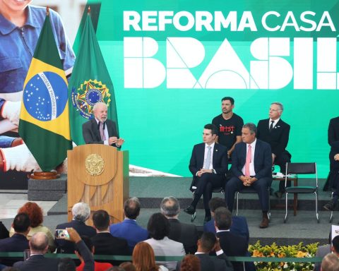 Lula launches home renovation program and defends action for invisible people