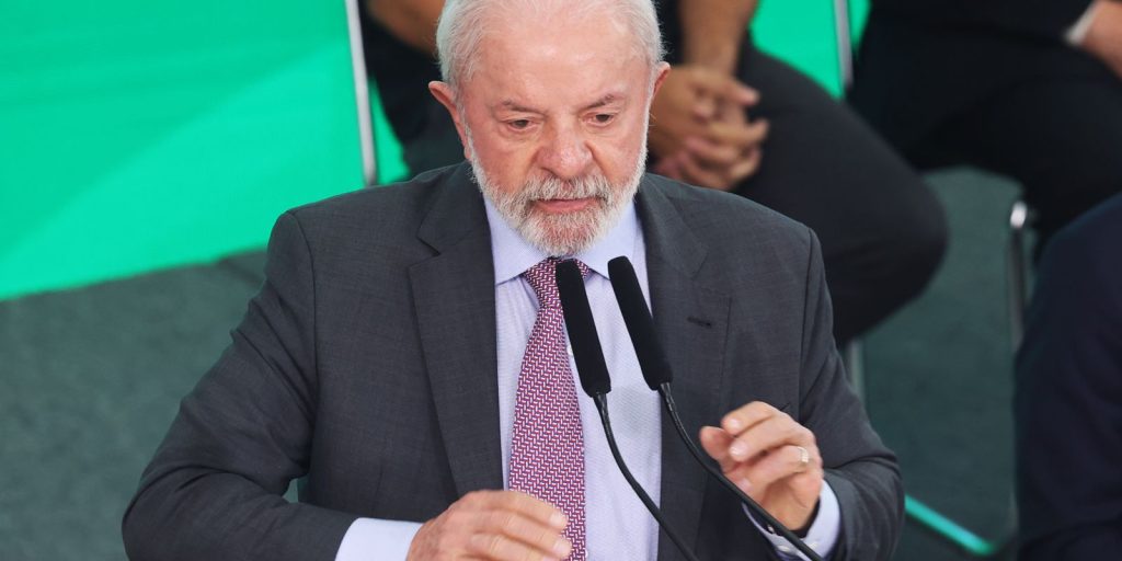 Lula meets ministers in Alvorada and discusses police operation in Rio