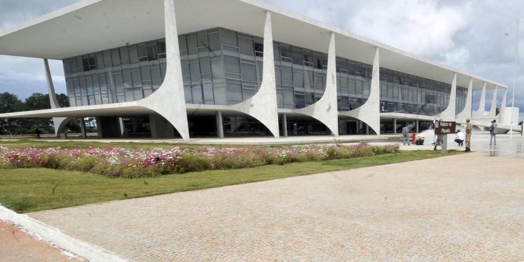 Lula praises referendum on the taxation of rich and against scale 6x1