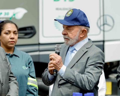 Lula proposes putting biofuels on Brazil's export agenda