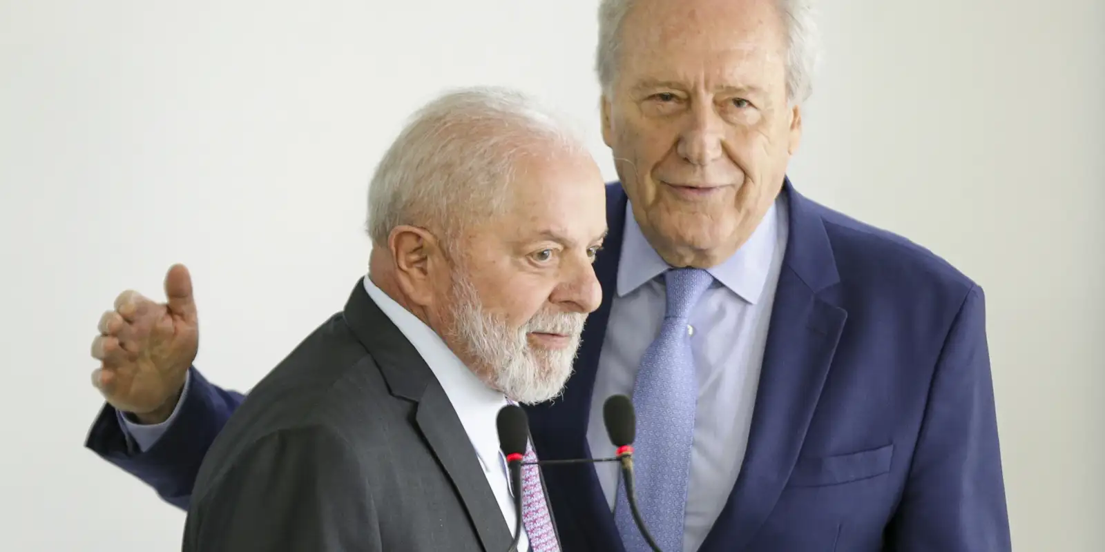 Lula signs Anti-Faction bill and sends it to Congress
