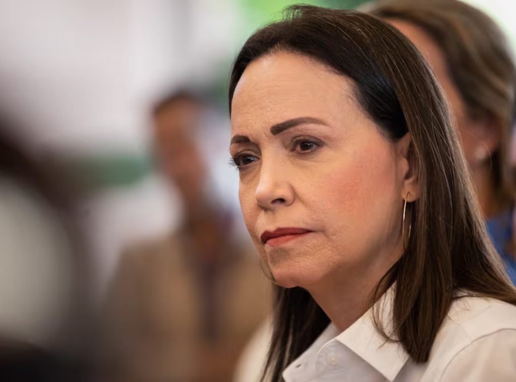 Machado condemns the attack against activists Yendri Velásquez and Luis Peche in Bogotá: calls for “exhaustive and urgent” investigation