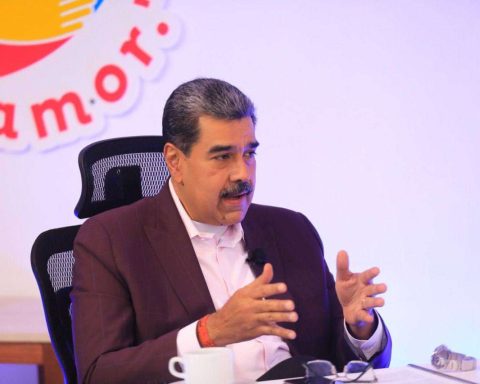 Maduro: Pope Leo XIV will seek the roads to consolidate national peace