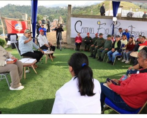 Maduro summons organization exercises to refine "defense mechanisms"