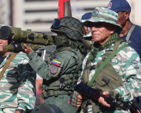 Maduro summons organizational exercises on Saturday to refine "Defense mechanisms"