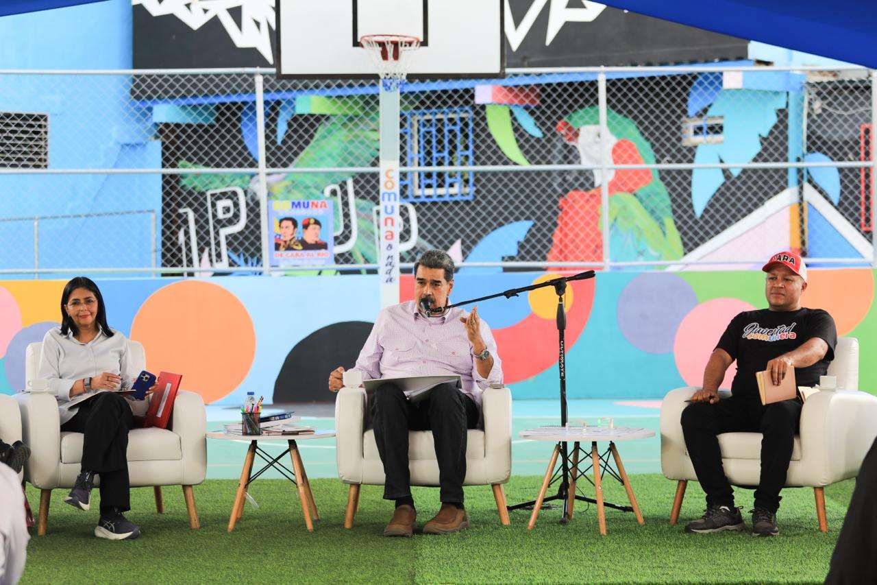 Maduro: we cannot allow gringos to put their hands in the Caribbean