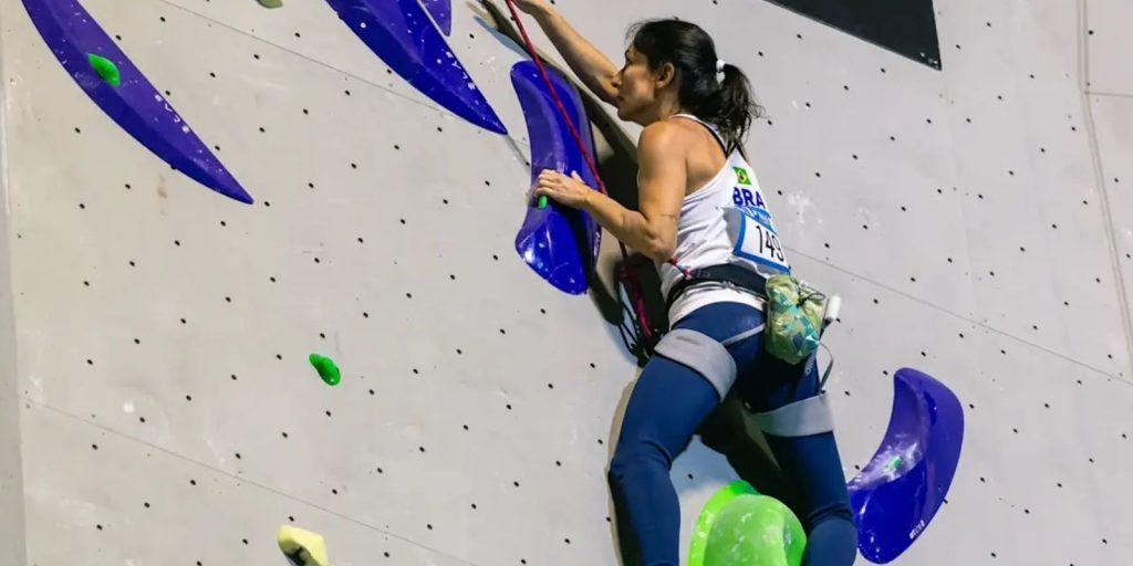 Marina Dias wins gold in the Laval stage of the paraclimbing World Cup