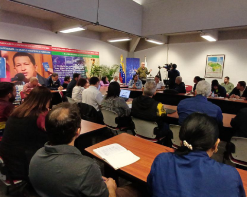 Massive training strengthens communal projects for the Popular Consultation of Nov 23