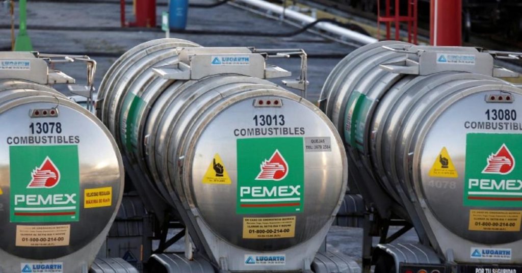 Mexican experts suspect that Pemex gives Cuba low-quality diesel that is of no use to it