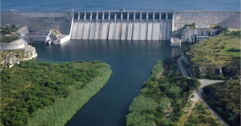 Mexico has 18 days to deliver to the US all the water that owes it; owes more than half