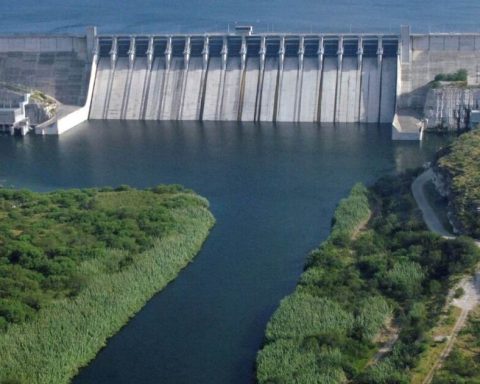 Mexico has 18 days to deliver to the US all the water that owes it; owes more than half