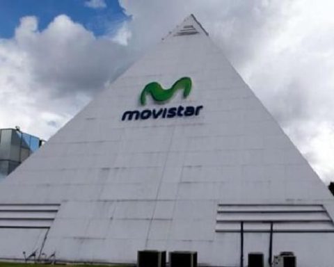 Movistar.