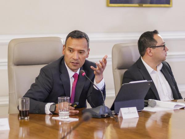 Mindefensa says that with a cut in US aid to Colombia, crime will win