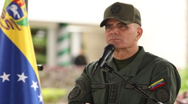 Ministro Padrino López a Trinidad: No se equivoquen con violar nuestra soberanía