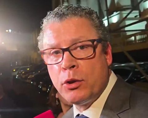 Minister Quero on rumors of Boluarte's resignation: "Here we are, worthy, firm and strong"