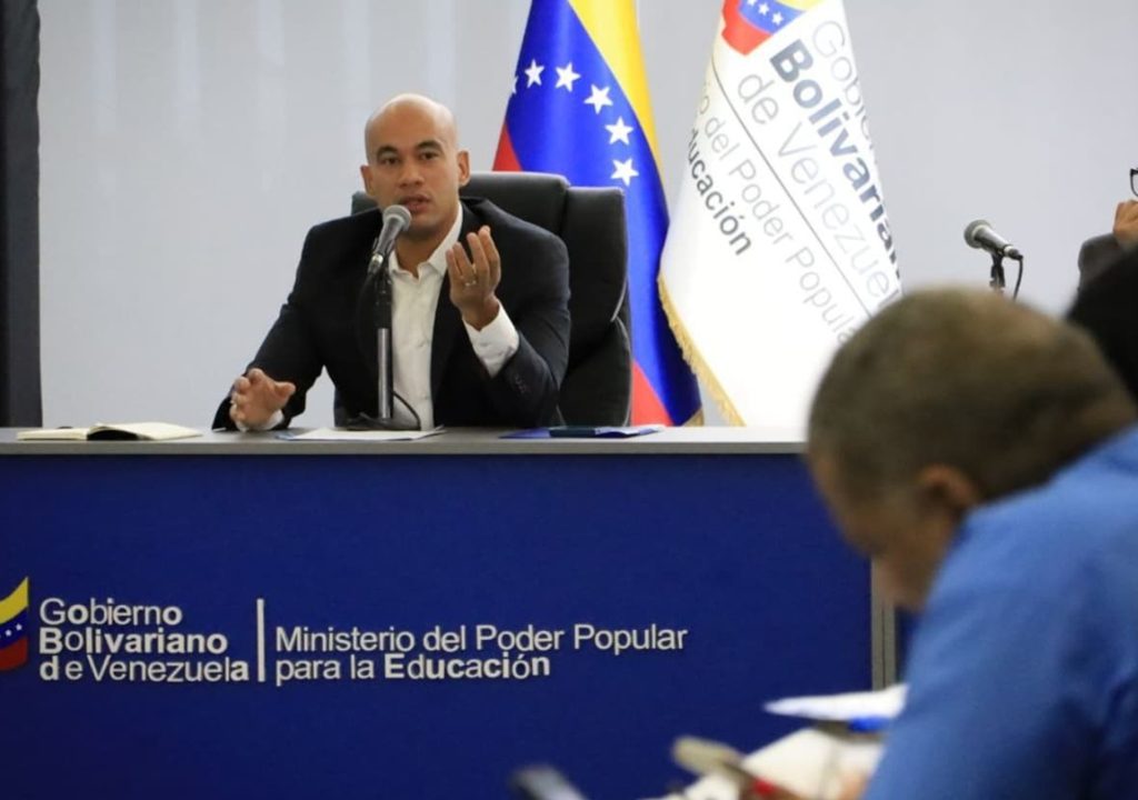 Ministry of Education installs commission to evaluate the "impact" of schoolwork