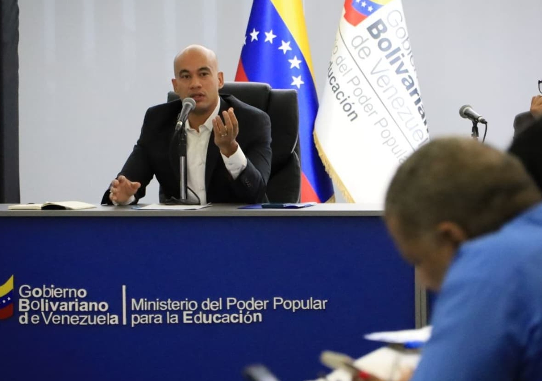 Ministry of Education installs commission to evaluate the "impact" of schoolwork