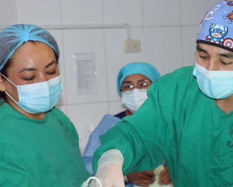 Missing specialists says President of the Medical Federation in Junín