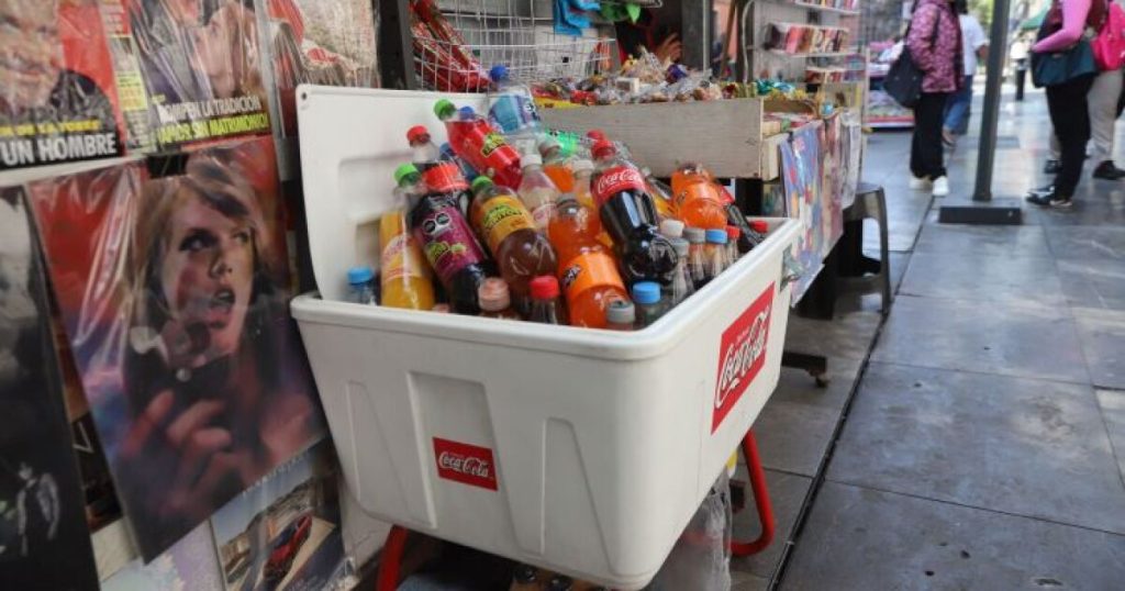 More than 1,000 health professionals support raising the tax on sugary drinks