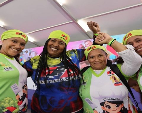 Movement of mothers and fathers cooks will be integrated into the National Defense System