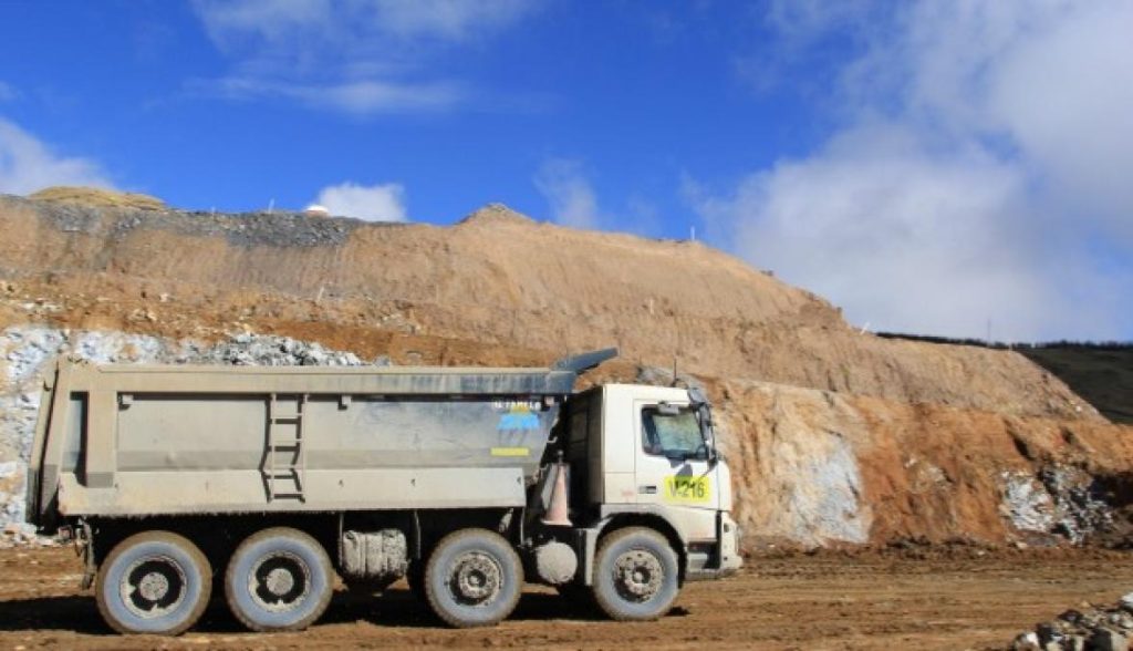 Municipalities and regions did not use S/17,460 million from mining canon