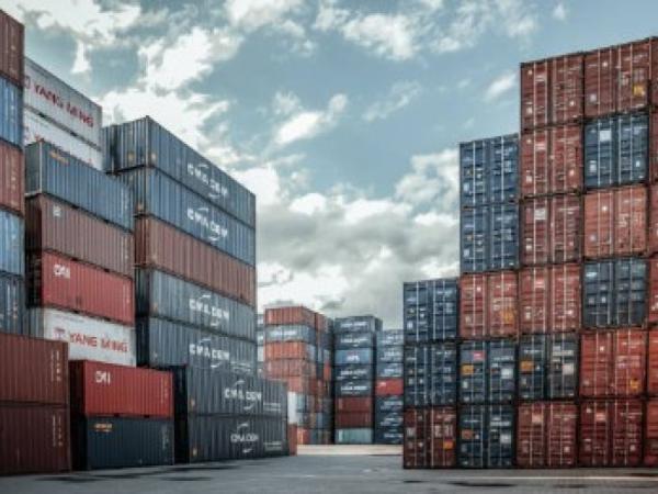 National Government initiated a complaint process to finish the FTA with Israel