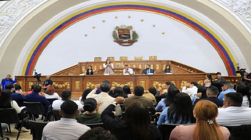 Network of young parliamentarians support IV National Meeting in Caracas