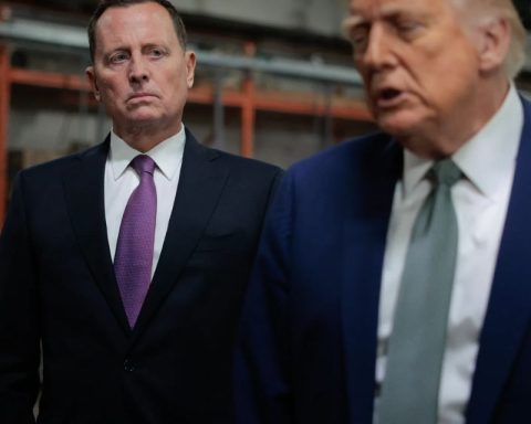 New York Times: Trump "put a parao" to the interlocution of Richard Grenelll with Maduro