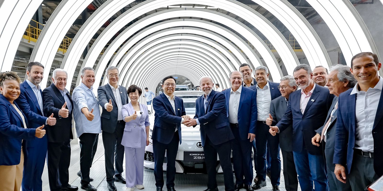 New electric car factory shows confidence in Brazil, says Lula