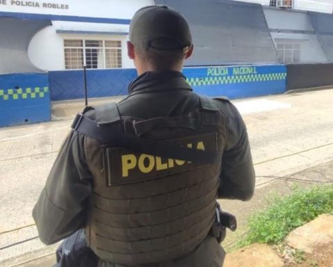 New terrorist attack against Police substation in the rural area of ​​Jamundí, Valle