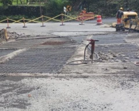 No agreement: Communities in Santander maintain protests over the poor condition of the roads