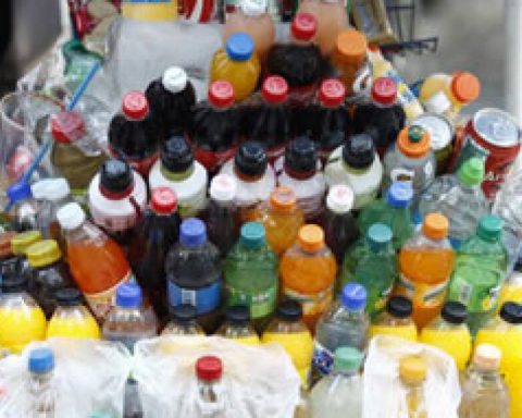 Non-caloric sweeteners: the key point to negotiate healthy taxes