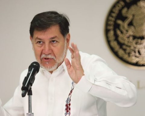 Noroña justifies a trip by private plane: "It was necessary"