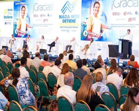 Congreso de Comfecámaras en Cartagena.