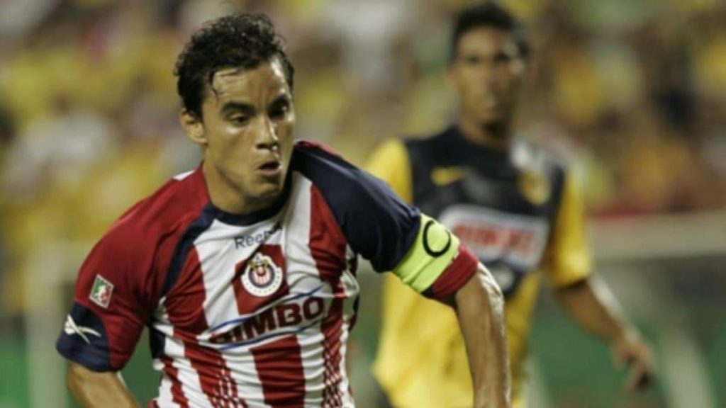 Omar Bravo, arrested for an accusation of repeated sexual abuse to a minor