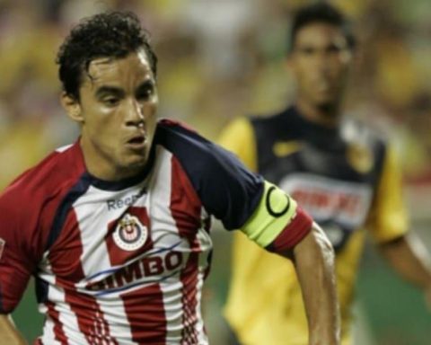 Omar Bravo, arrested for an accusation of repeated sexual abuse to a minor