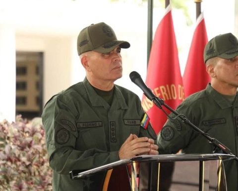 Padrino López: Colombia must know that it counts on Venezuela